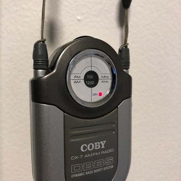 Coby CX-7 Tiny Portable AM/FM Radio Dynamic Bass Boost System Tested And Working - Picture 3 of 11